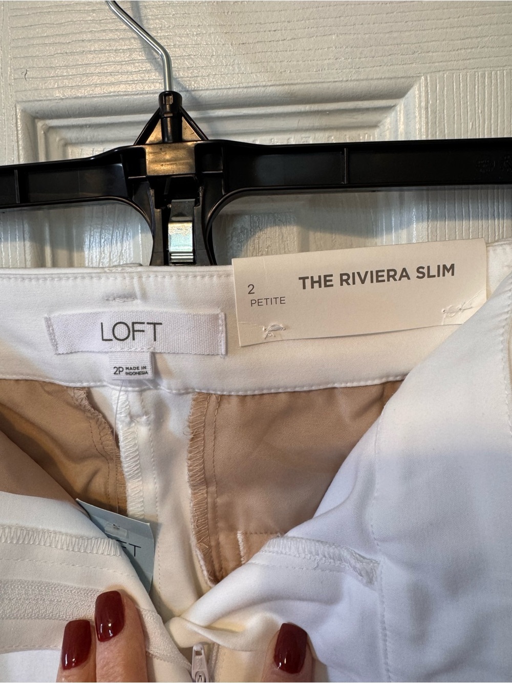 Loft NWTS Riveria White Cropped Dress Pants Size 2P Slim Tailored Legs Pockets - Picture 8 of 14
